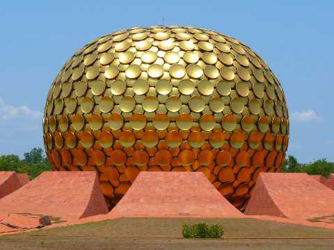 Auroville-Inde-Ashram-Matri-Mandir